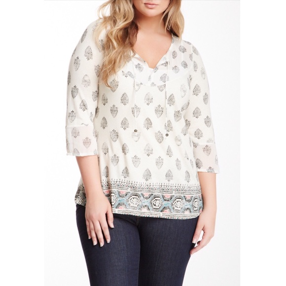 Lucky Brand Tops - 🛍Lucky Brand Paisley Bell Sleeve Blouse